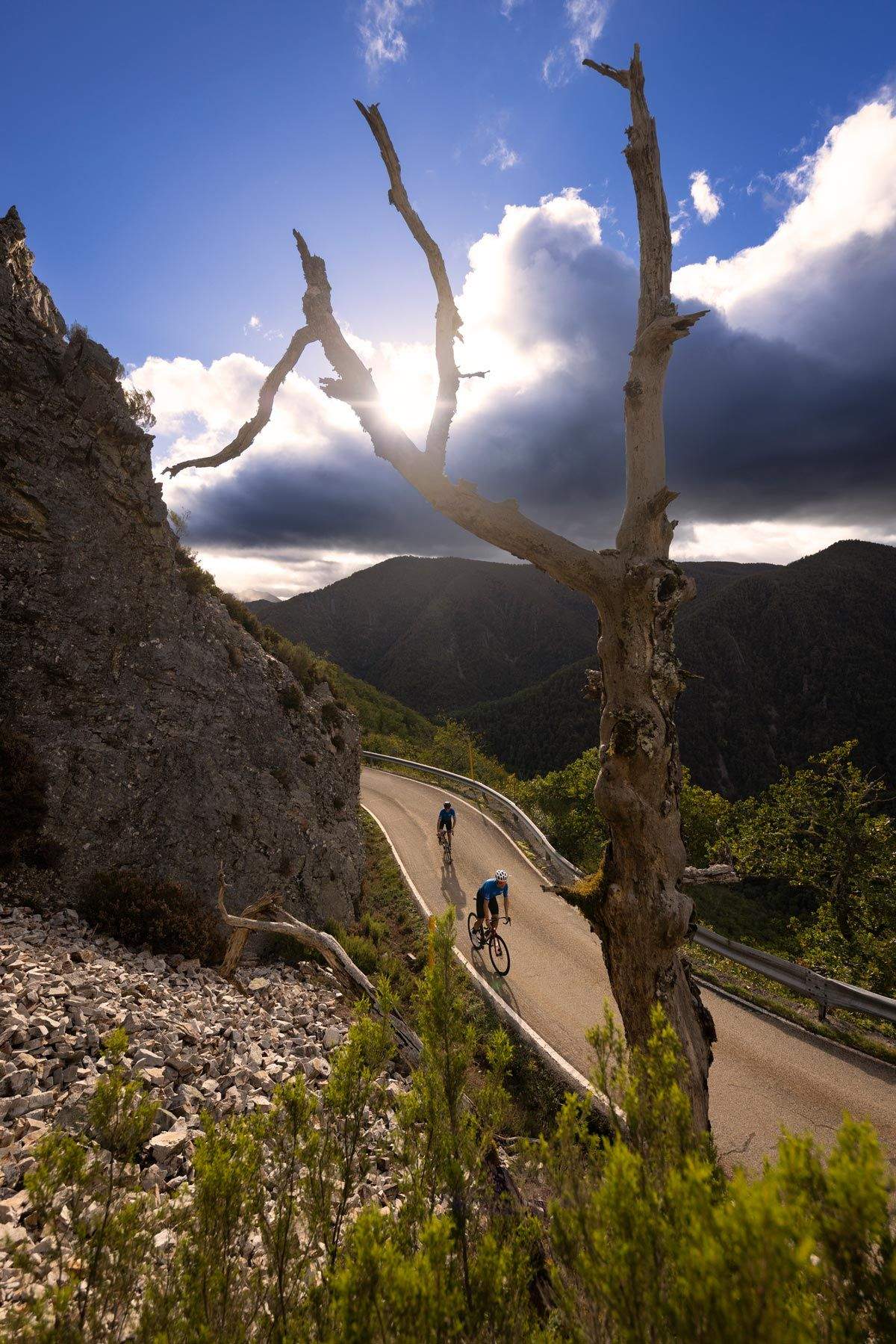 1 Ciclismo Asturias 64 El Coniu FotoVictorHelsing